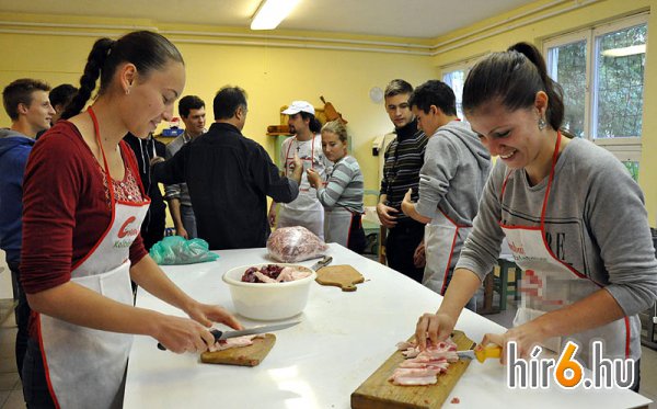 151013kolbasz007.jpg
