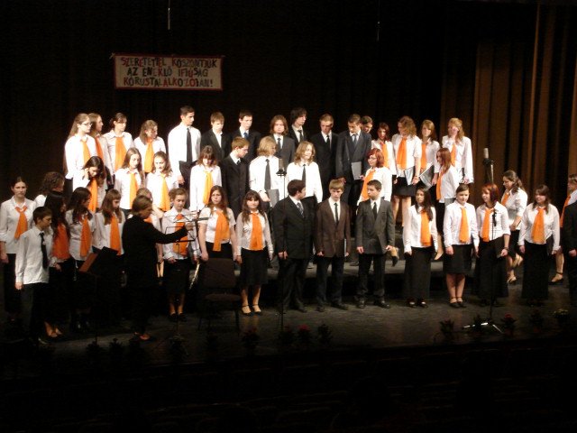 Éneklő ifjúság