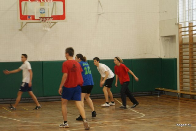 2010 12 órás kosár