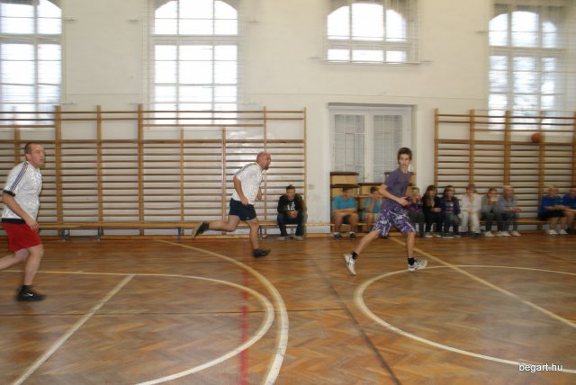 2010 12 órás kosár