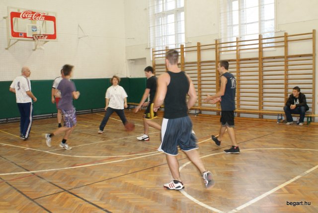 2010 12 órás kosár