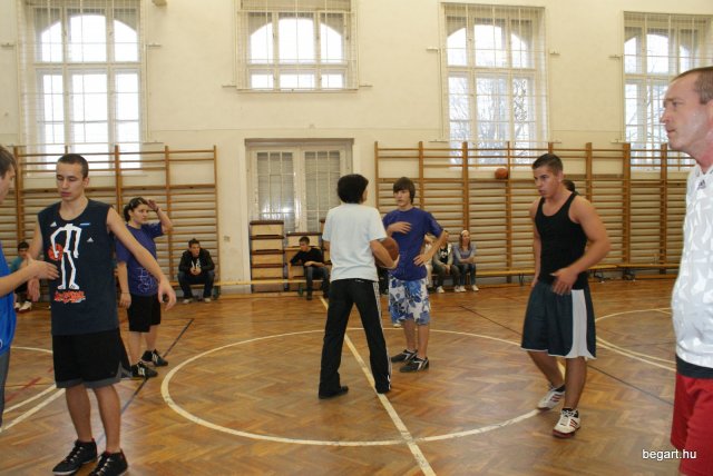 2010 12 órás kosár