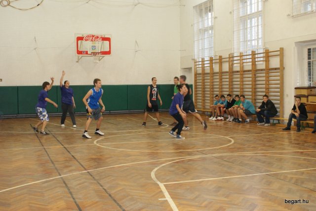 2010 12 órás kosár