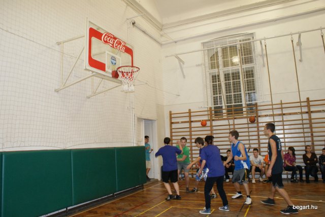 2010 12 órás kosár