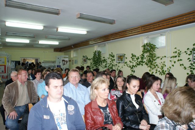 2010 9. D osztály évzáró előadása