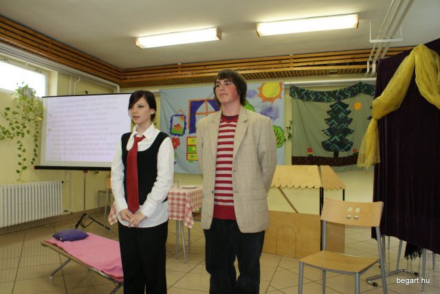2010 9. D osztály évzáró előadása