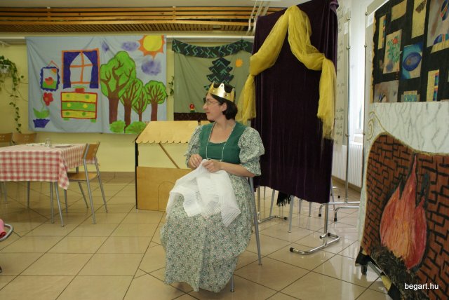 2010 9. D osztály évzáró előadása