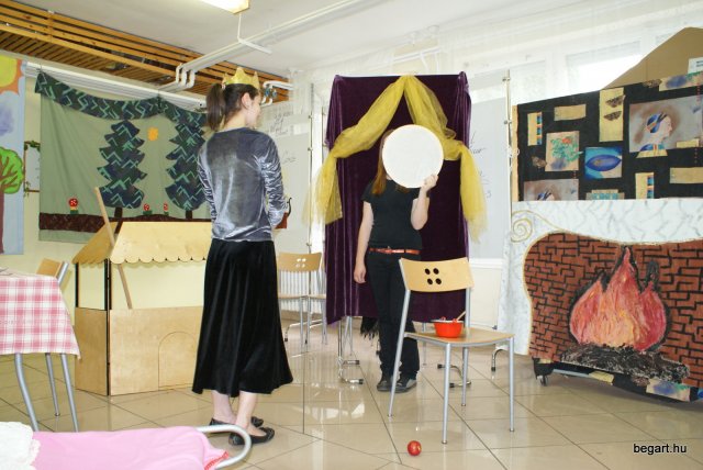 2010 9. D osztály évzáró előadása