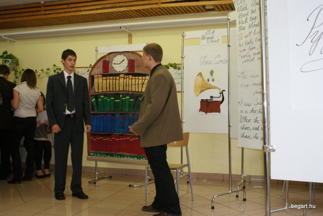 2010 9. D osztály évzáró előadása