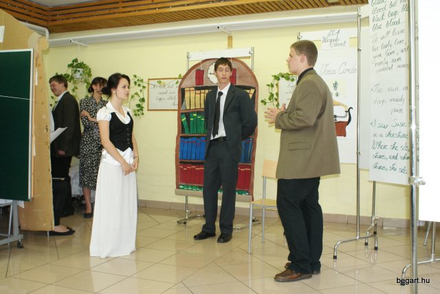 2010 9. D osztály évzáró előadása