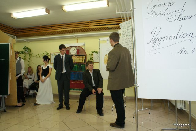 2010 9. D osztály évzáró előadása