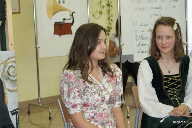 2010 9. D osztály évzáró előadása