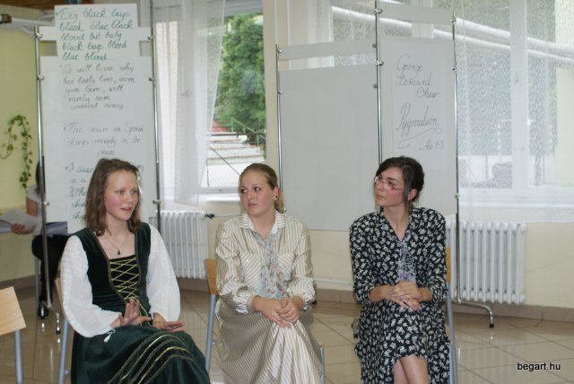 2010 9. D osztály évzáró előadása
