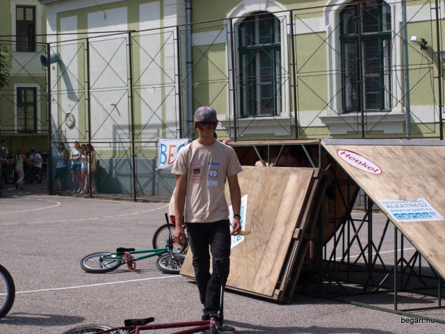 2010 DÖK nap