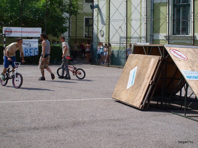 2010 DÖK nap