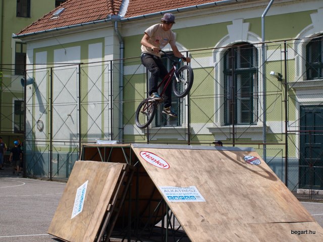 2010 DÖK nap