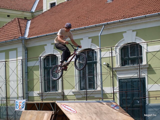 2010 DÖK nap