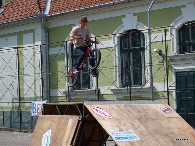 2010 DÖK nap