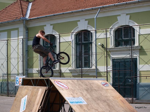2010 DÖK nap