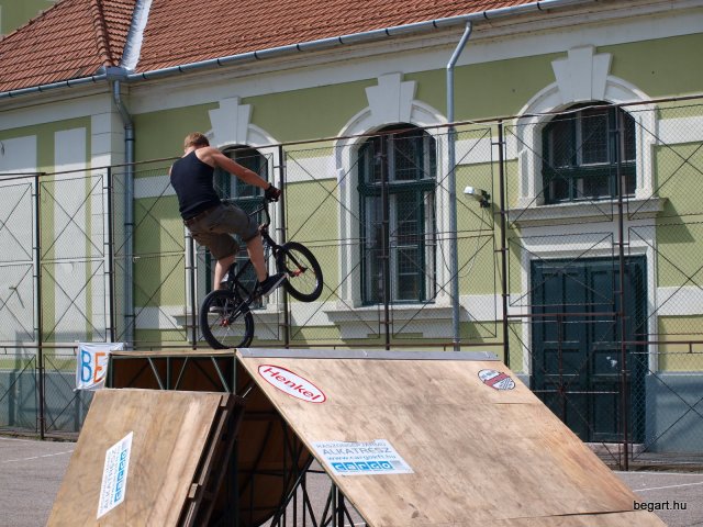 2010 DÖK nap