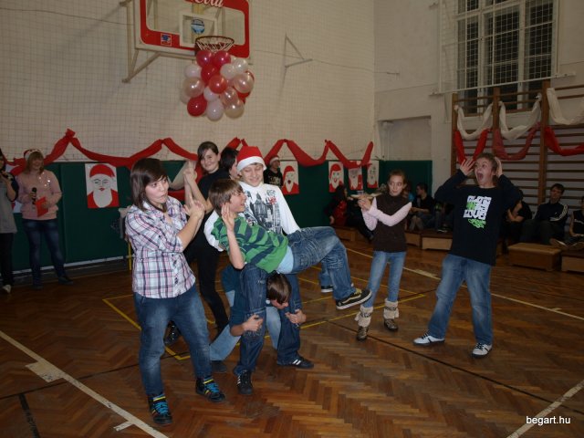 2010 Mikulás buli