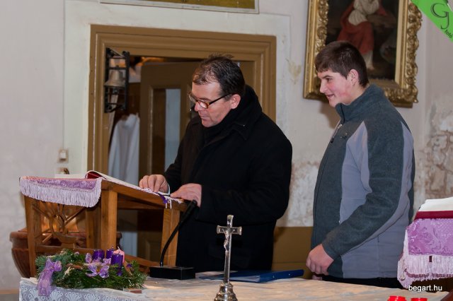 Mikulás ment Békésről Bélfenyérre