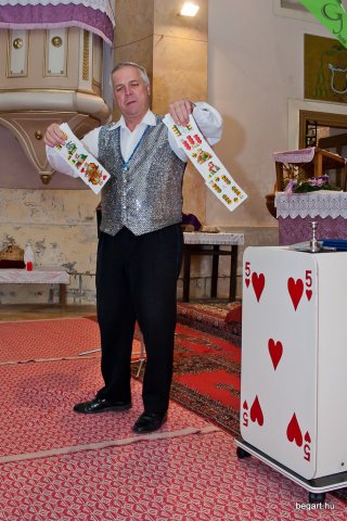 Mikulás ment Békésről Bélfenyérre