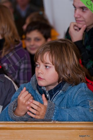 Mikulás ment Békésről Bélfenyérre
