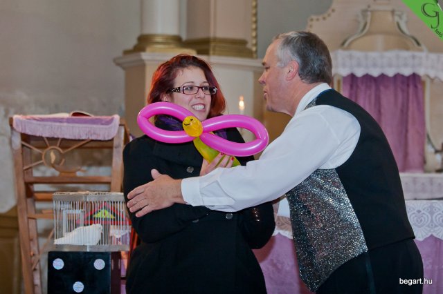 Mikulás ment Békésről Bélfenyérre
