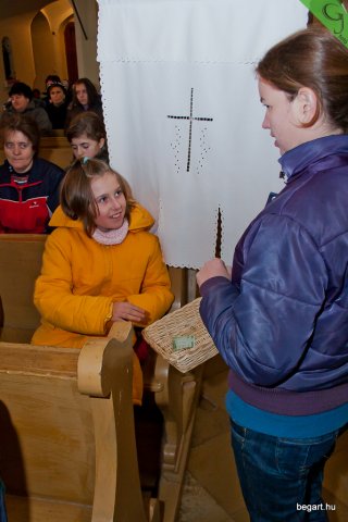 Mikulás ment Békésről Bélfenyérre