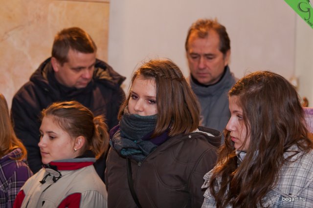 Mikulás ment Békésről Bélfenyérre