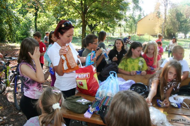 Póstelken jártak az ötödikesek