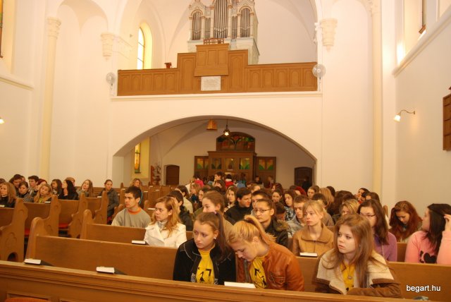 Gólyanap és gólyabál