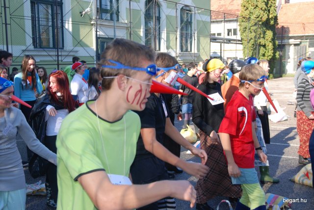 Gólyanap és gólyabál