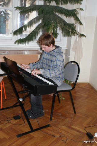Ki mit tud?