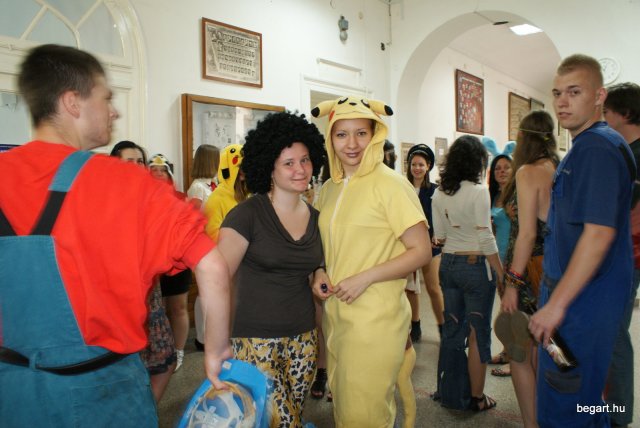 Bolond Ballagás