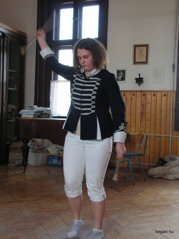 Ki mit tud