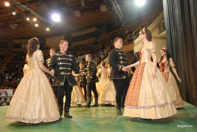 Szalagavató