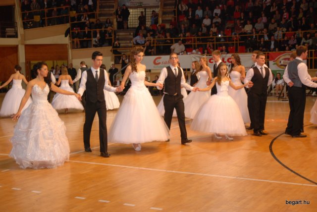 Szalagavató