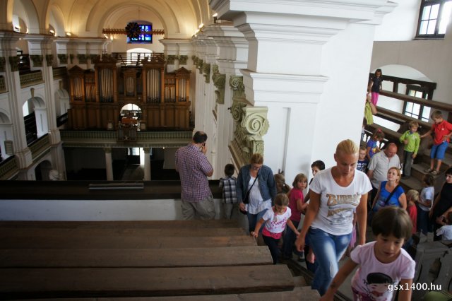 Templomtúra