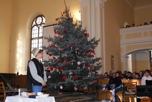 Adventtől vízkeresztig