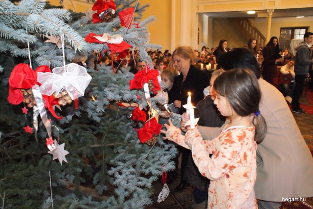 Adventtől vízkeresztig