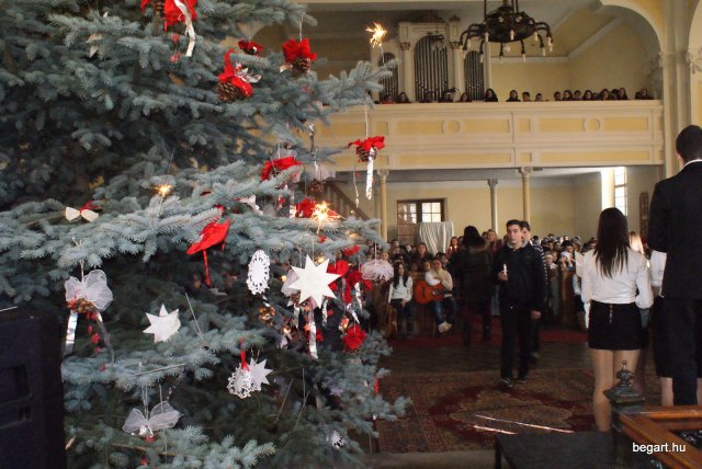 Adventtől vízkeresztig