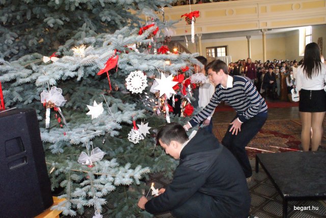 Adventtől vízkeresztig