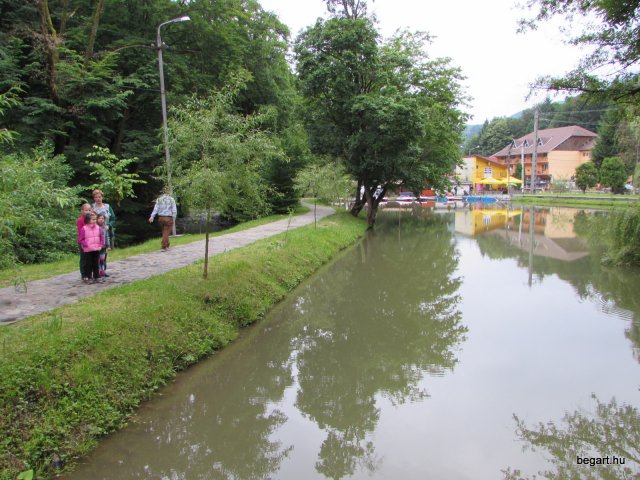 Nyárköszöntő túra a BEG Barangolókkal