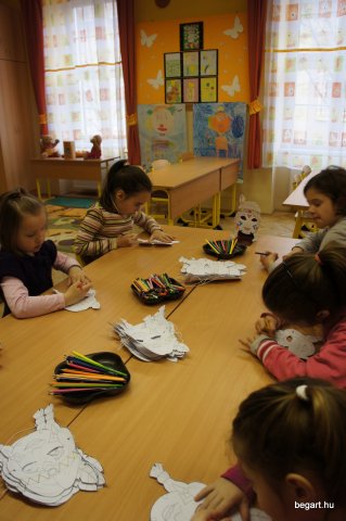 Indiánok hada a nyílt napunkon