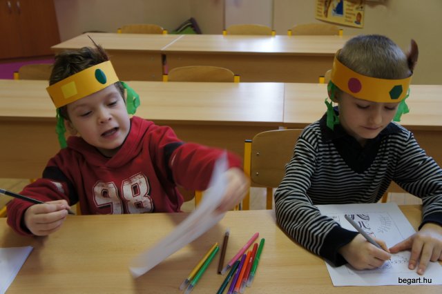 Indiánok hada a nyílt napunkon