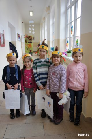 Indiánok hada a nyílt napunkon
