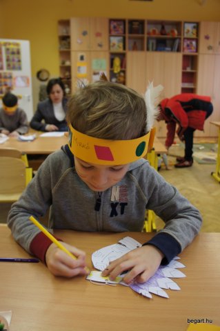 Indiánok hada a nyílt napunkon
