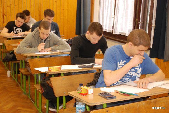 X. Wigner Jenő Országos Fizika Feladatmegoldó Verseny